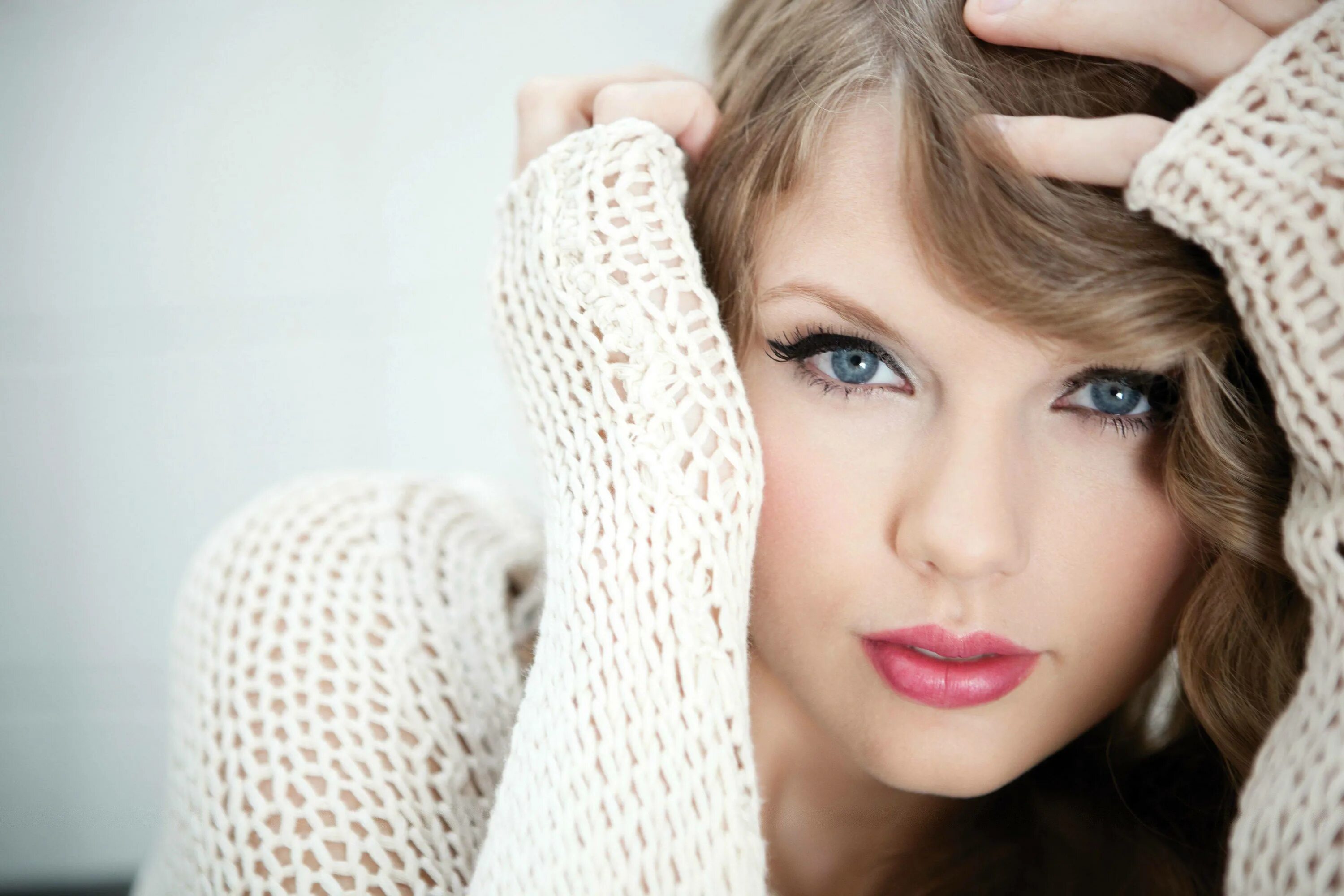 Blue swift