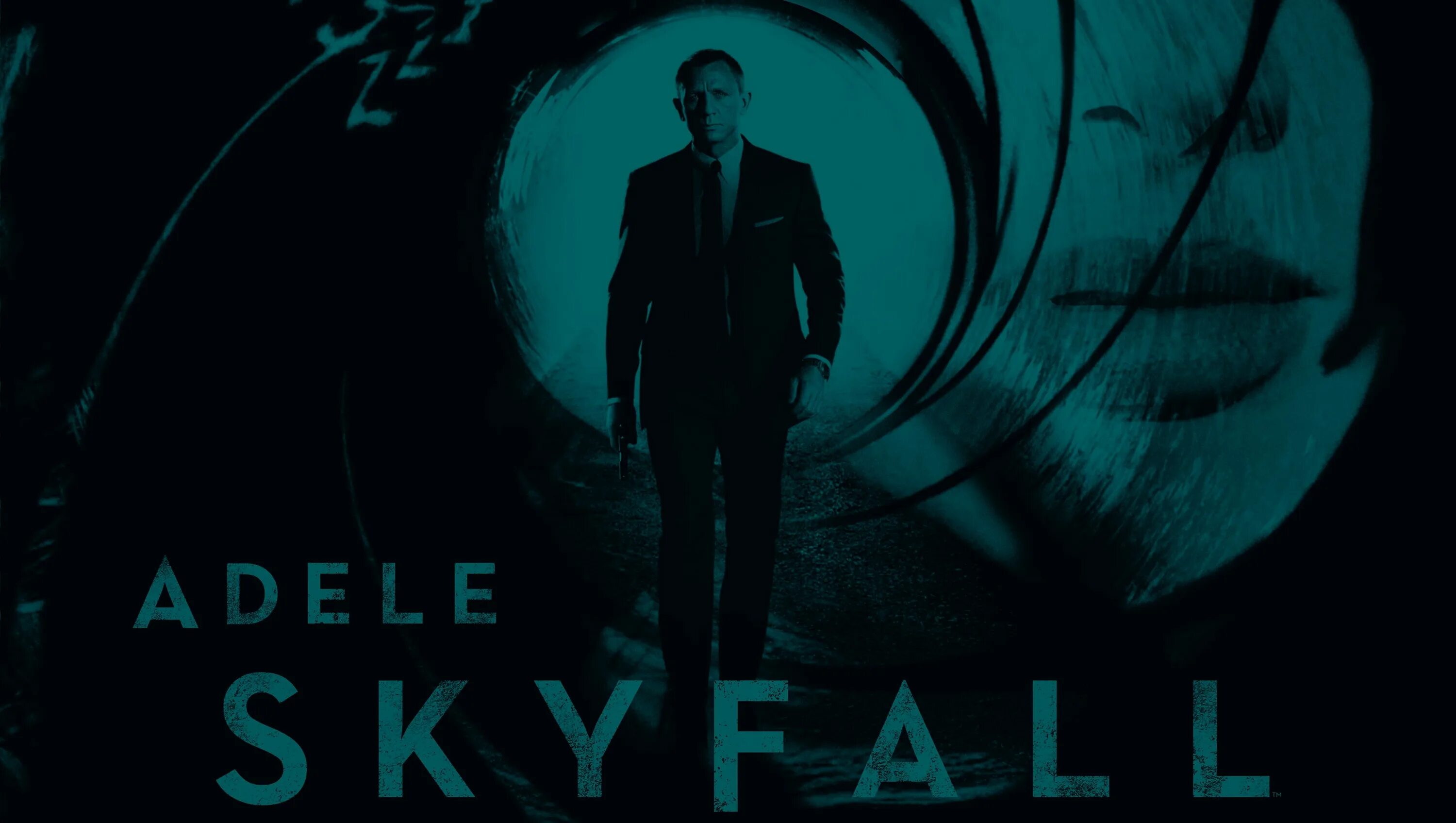 Vibe skyfall. 007: Координаты Скайфолл. 007 Skyfall обложка.