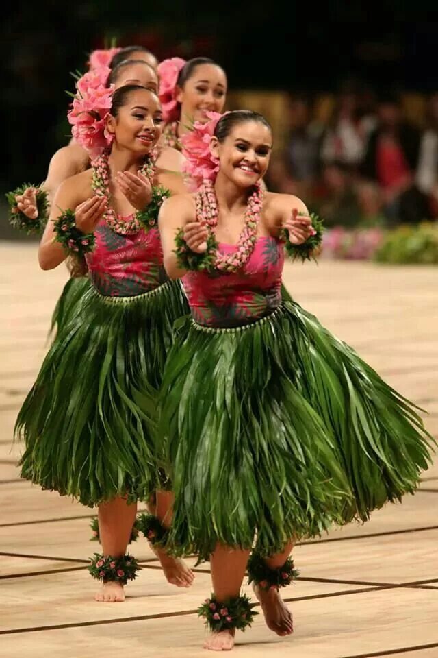Таитянский танец. Гавайи танец хула. Hula Dancer костюм. Гавайский национальный костюм. Традиционный Гавайский костюм.