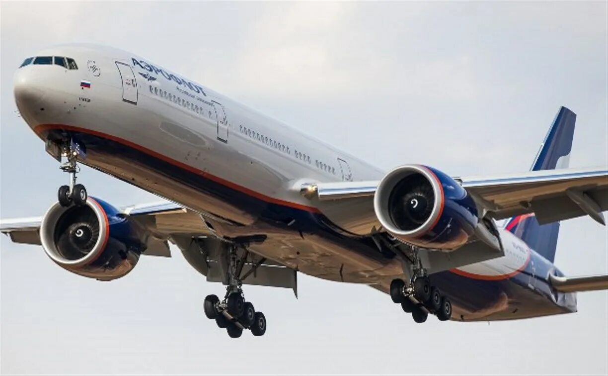 Boeing 777 Аэрофлот. Боинг 777-800 Аэрофлот. Boeing 777 Аэрофлот Хабаровск Москва. Boeing 777-300 Южно Сахалинск.