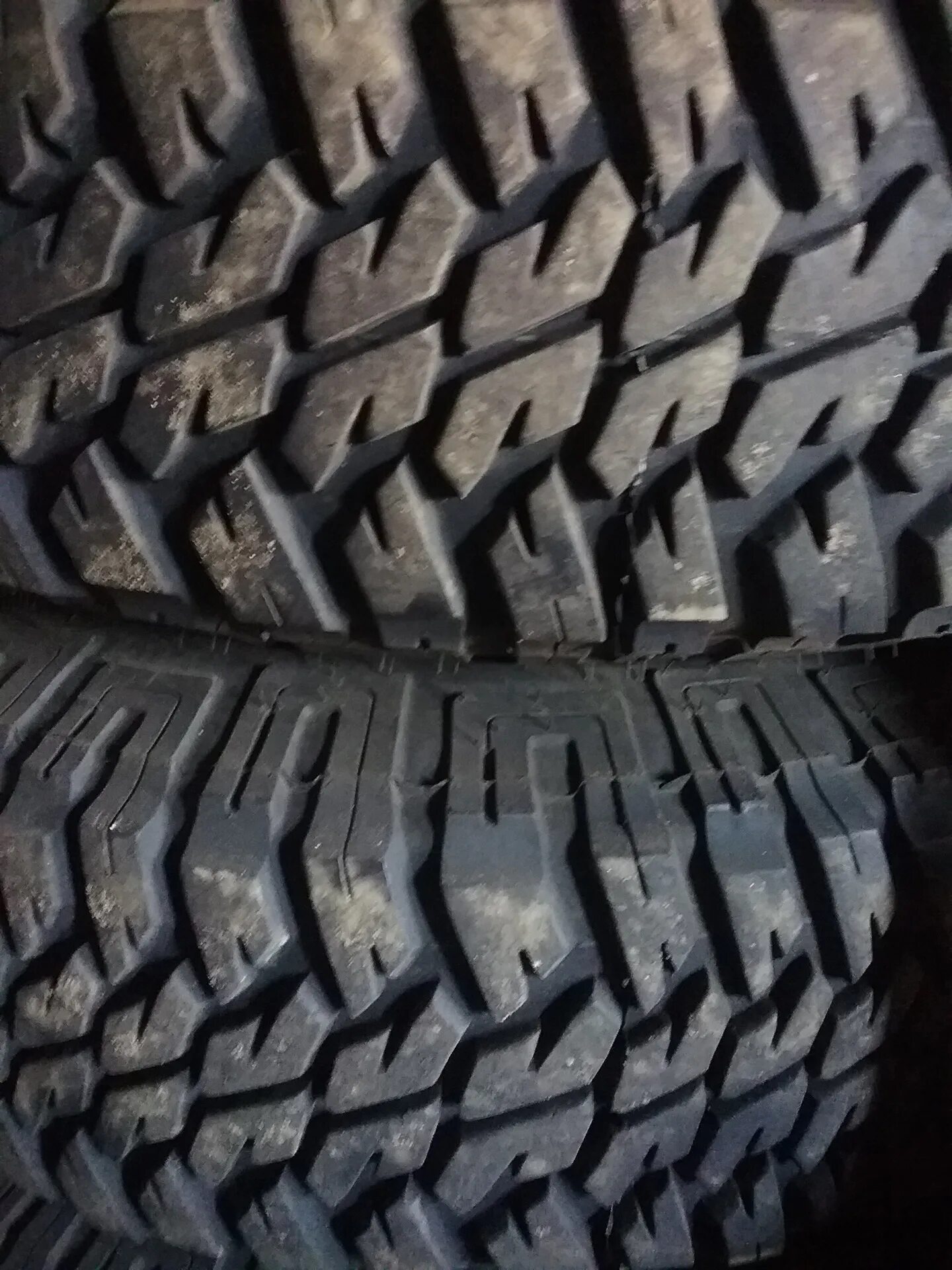 Купить шины всесезонные на 16. Goodyear Wrangler MT 215*85*16. Гудиер Вранглер МТ/Р 235/85 r16. Резина bf МТ 235/65/19. Резина р16 235 85 зимняя.