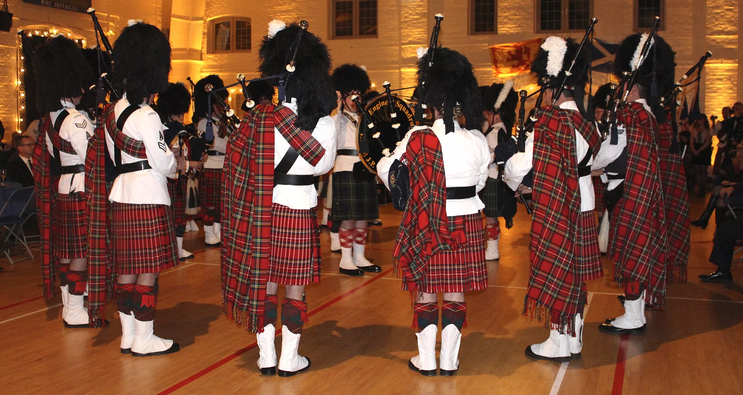 Ночь бернса в великобритании. A night for all scots. Burns night a night for all scots. Ночь бернса в шотландии. A night for all scots.