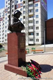 Какие памятники находятся в улан удэ