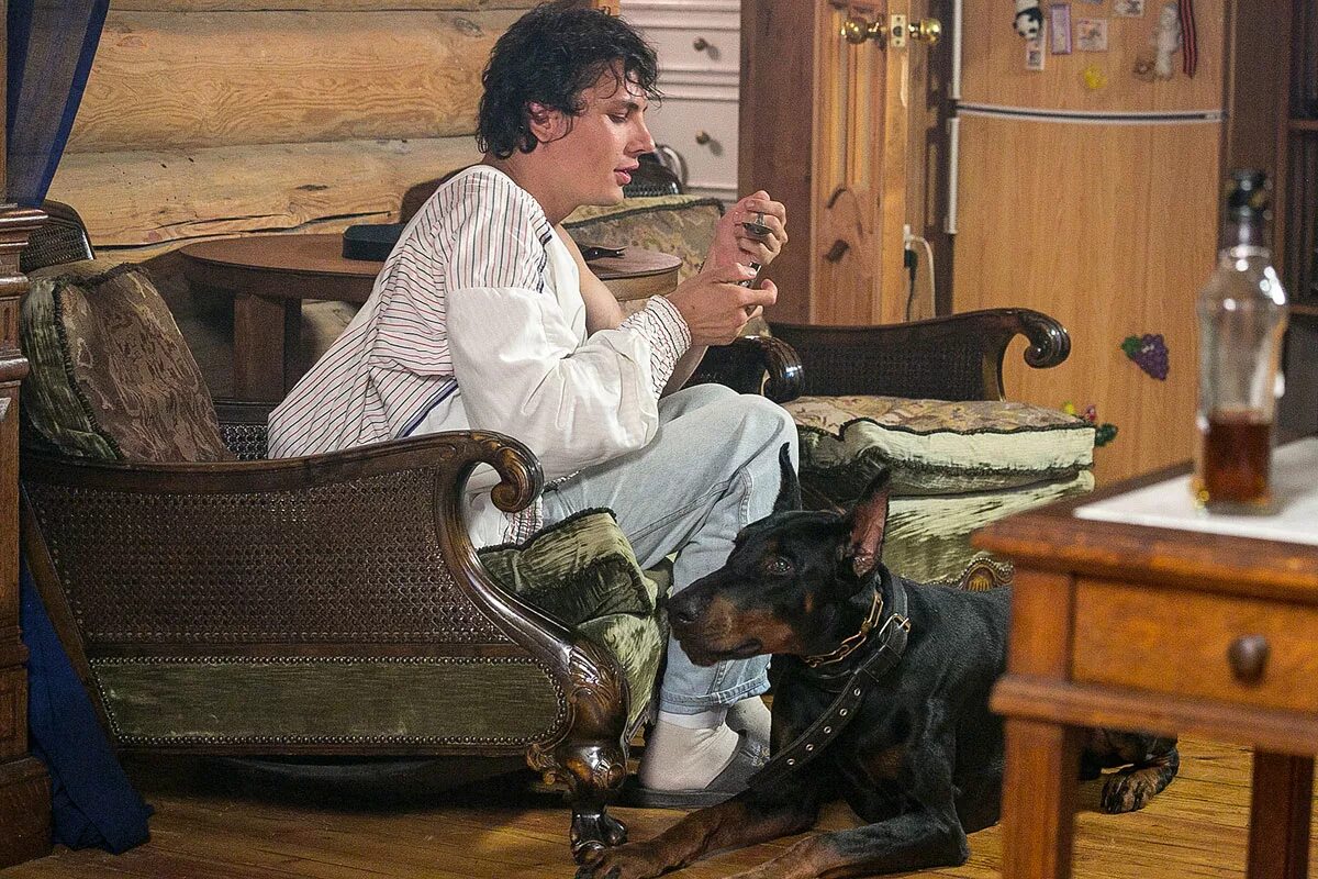 Последнюю статью журналиста. Последняя статья журналиста сериал. дмитрий паламарчук последняя статья журналиста. сериал про журналиста на нтв. последнее интервью журналиста сериал.