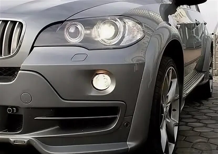 Купить Решётка BMW 51117159595 в Симферополе по цене: 6 599 ₽ - объявление от ко