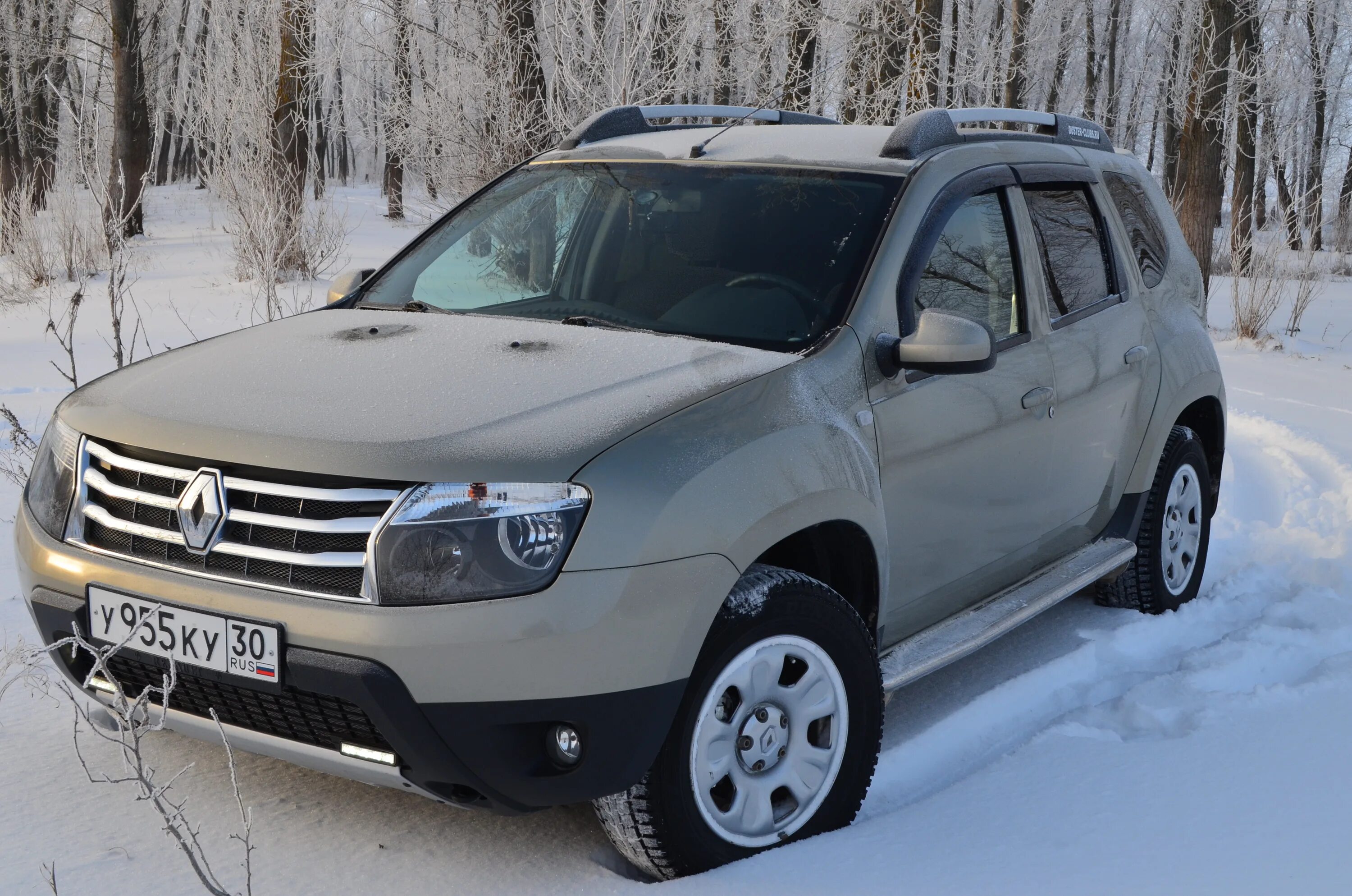 Дастер 4wd 2.0. Renault Duster 2009. Рено Дастер 2014 2.0 4х4 механика. Рено Duster 2009. Renault Duster 2014 2.0.