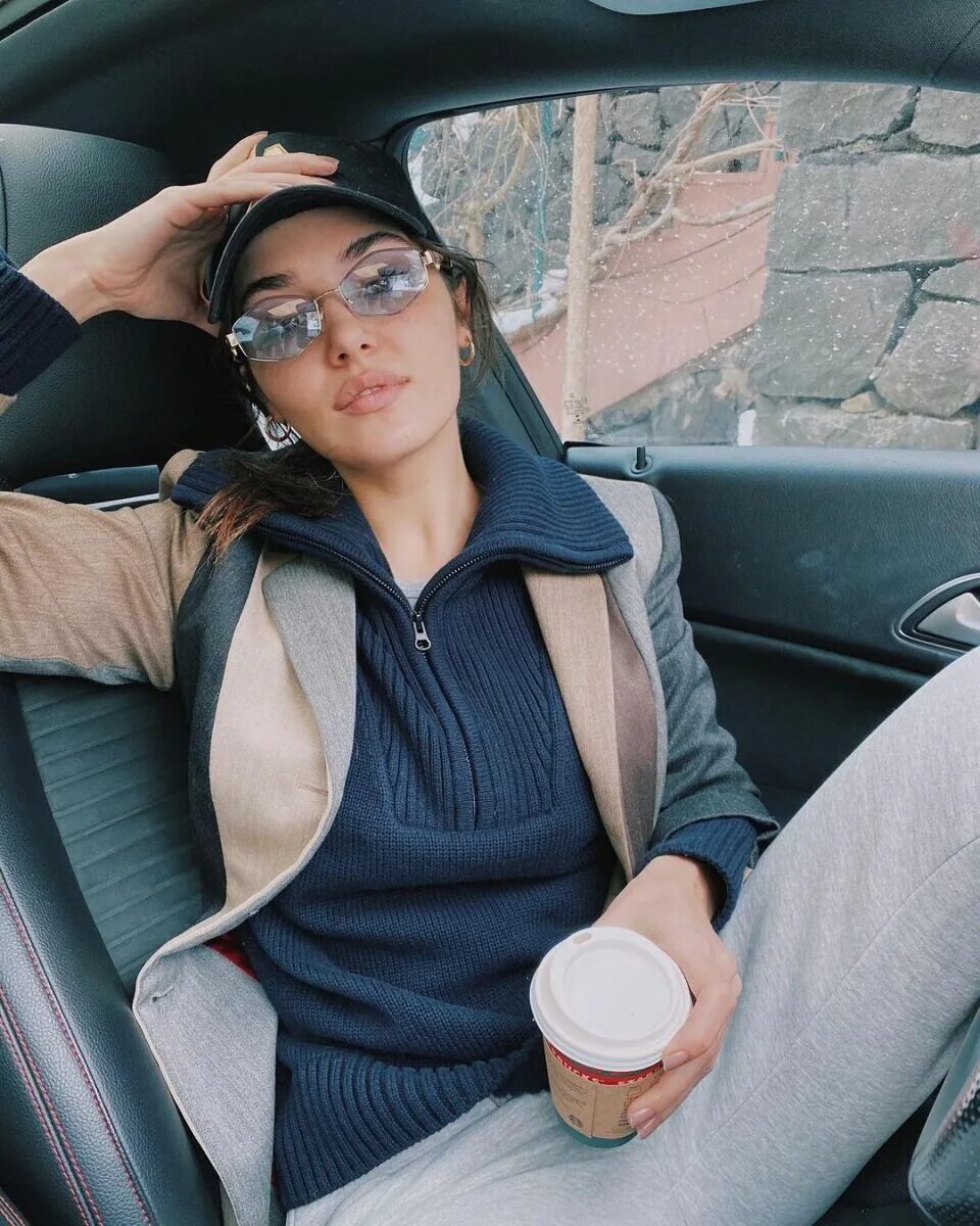 Ханде эрчел 2022. Ханде эрчел 2020 эда. Ханде эрчел султанша. Ханде эрчел 2020. Hande 2022.