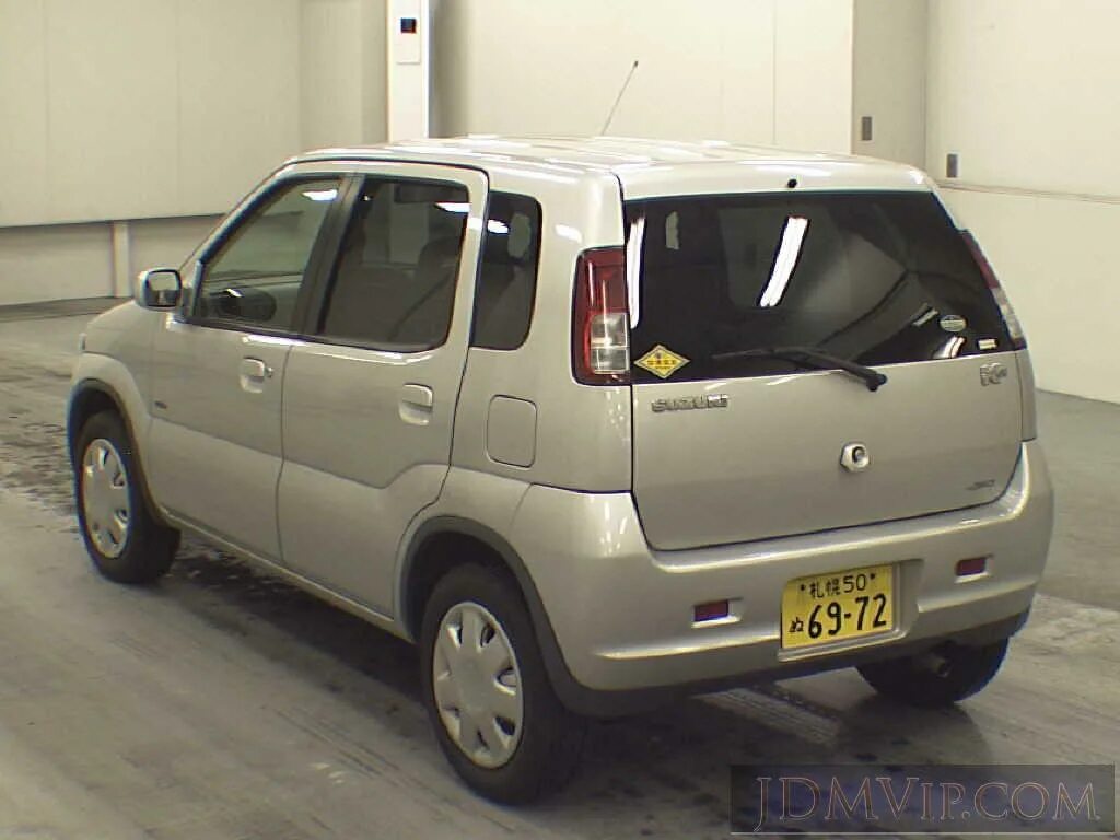 Suzuki swift ht51s. Кузов suzuki swift ht51s. Фаркоп на сузуки свифт в кузове ht51s. Suzuki swift ht51s обвес. Сузуки кузов ht51s.