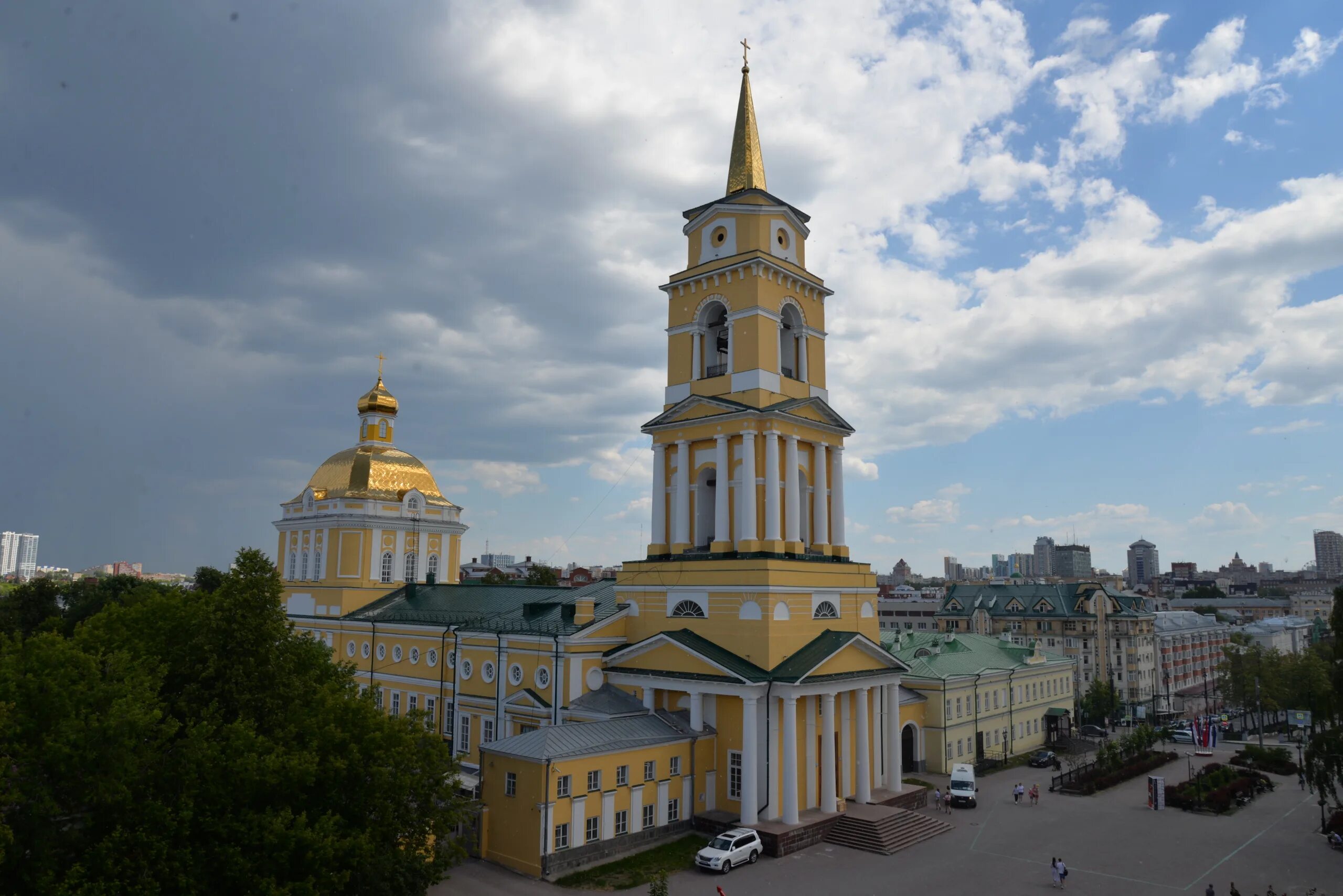 Сайт пермской галереи. Пермская государственная художественная галерея Пермь. Пермская художественная галерея в Спасо-Преображенском соборе.