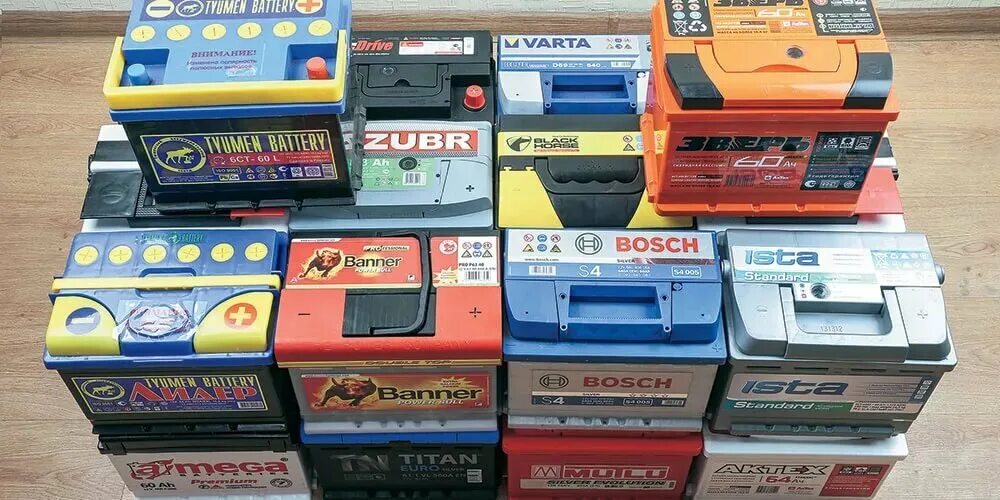 Аккумуляторы автомобильные много. Про авто аккумуляторы. Аккумулятор 55ач ebf. Аккумулятор dominator 62. Ханкук акб 60 ампер.