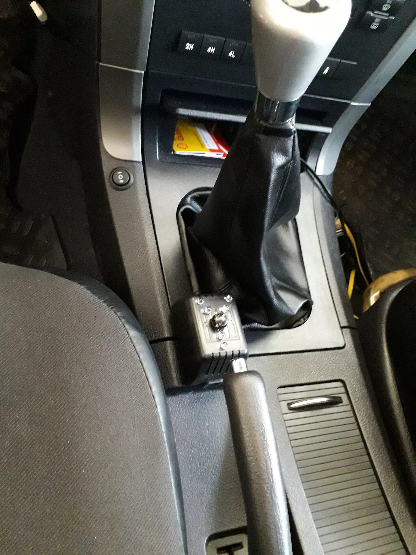 Датчик включения полного привода l200 2019. 4. Датчик включения полного привода ховер h3. Передний мост ховер н5. Датчик скорости ховер н2.