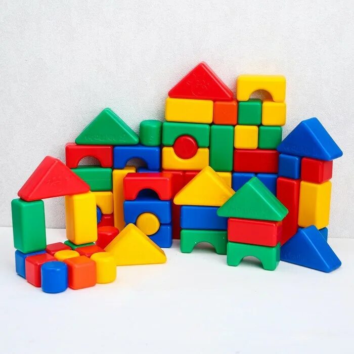 Набор цветных кубиков Смешарики 60 элементов 4х4 см 4131403. Набор цветных кубиков Смешарики 60. Набор цветных кубиков, "Смешарики", 60 элементов, кубик 4 х 4 см. Кубики пластмассовые. Купить наборы кубиков