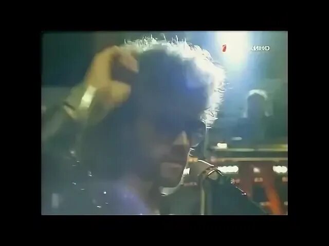 Мираж я не понимаю почему скучаю. Мираж музыка нас связала текст. Мираж я не понимаю почему скучаю. Мираж я не понимаю почему скучаю. Гифки девушка у моря.