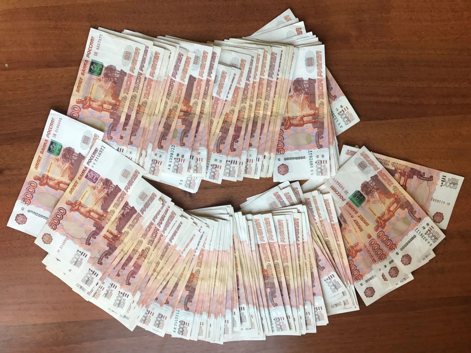 Сотрудники Уголовного розыска Северной Осетии задержали профессионального мошенн