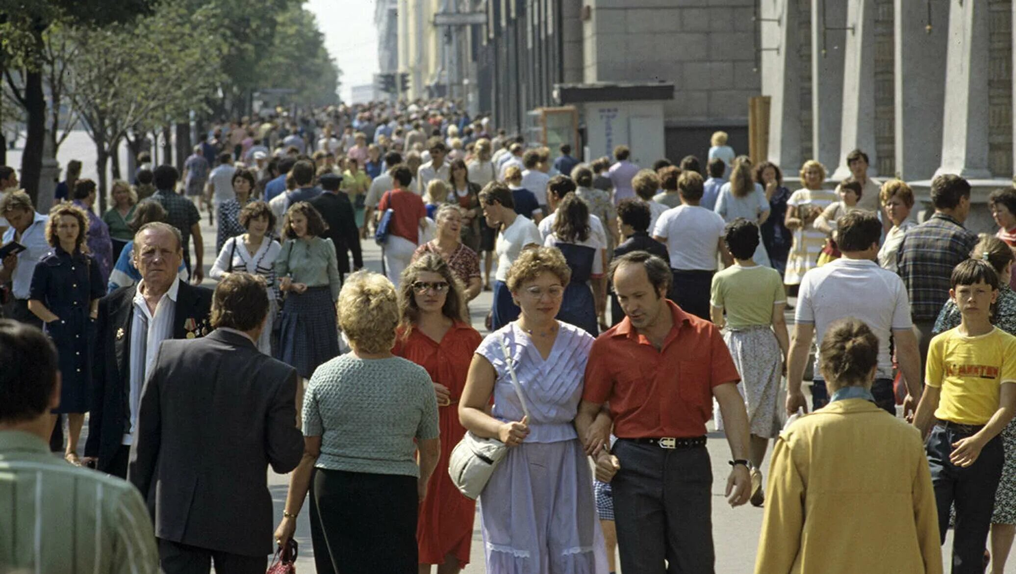 Олимпийский мишка 1980. Значимые события 1980 года. Лужники 1980 год. Значимые события 1980 года. 1980 событие.