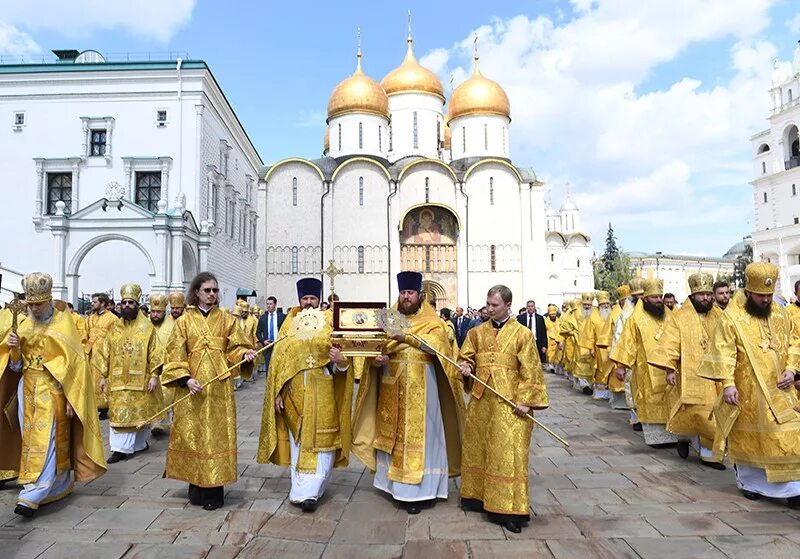 Праздник крещения руси в 2025 году. Православная церковь. православный храм. крещение святой руси. русский храм.