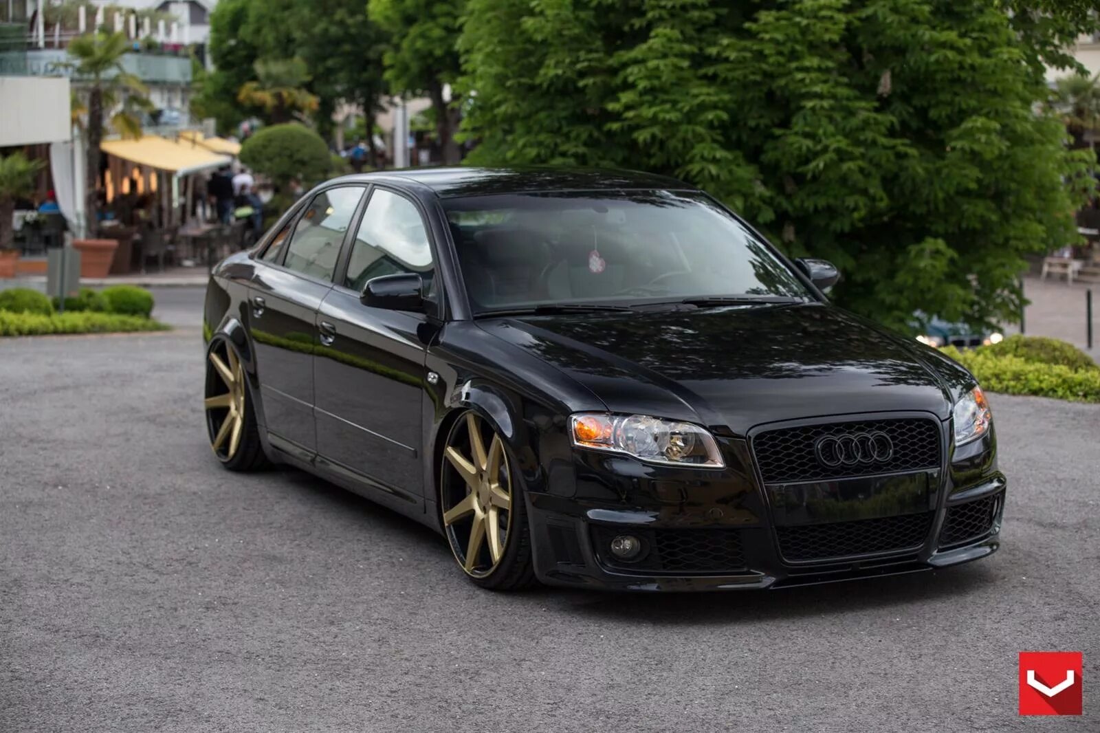 Тюнинг Caractere Audi A4 8K2 2011