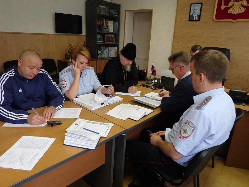 Судебный участок снежинск. Администрация снежинска. Дзержинского 18 снежинск. Мировому судье судебного участка. Прокуратура снежинск.