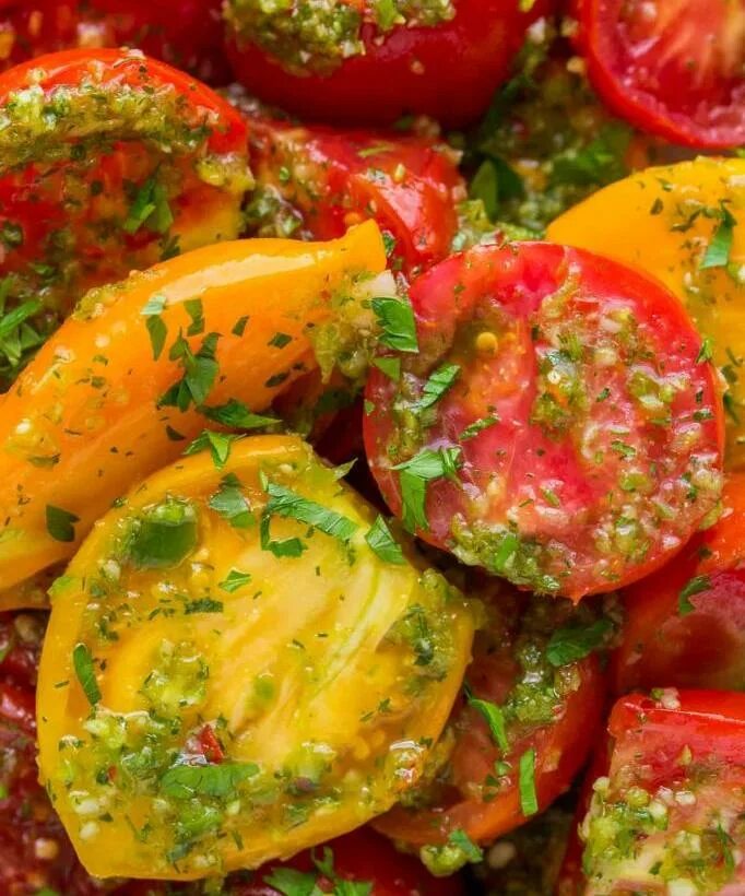 Быстрые помидоры по корейски самый вкусный рецепт. Корейские помидоры. томаты по корейски. корейские малосольные помидоры. острые помидоры.