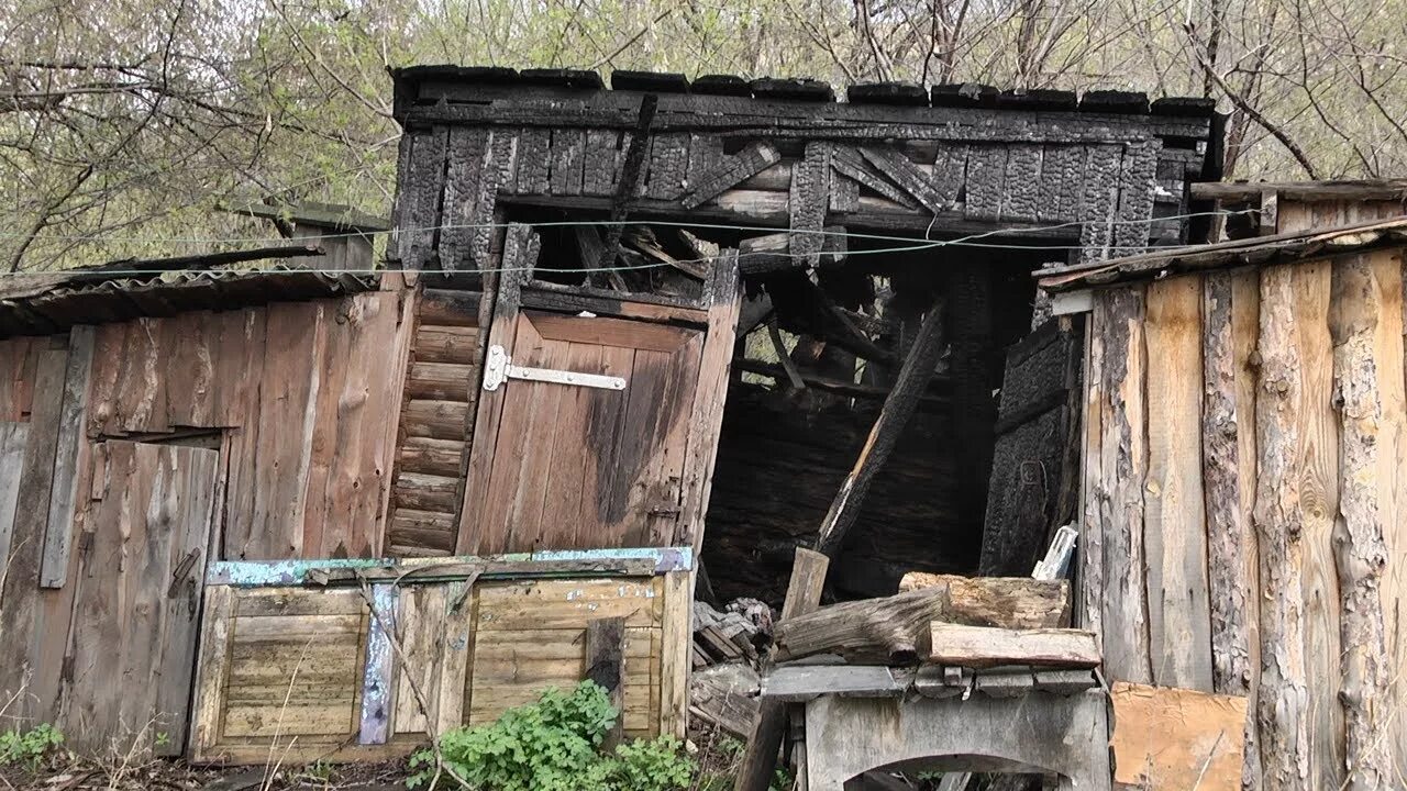 В бараке в отдаленном