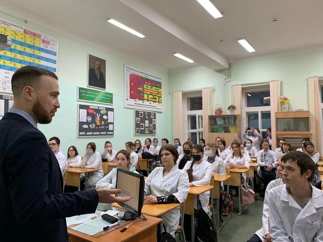 Кировский медицинский колледж фото. Кировский медицинский колледж образовательные срок обучения. Колледж медицинский киров после 9 киров. Когобу кировский медицинский колледж. Кировский медицинский колледж отзывы.