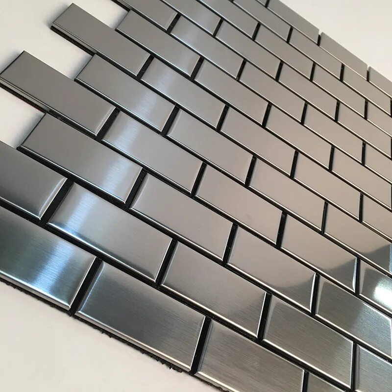 Steel кирпич. Мозаика зеркальная самоклеющаяся. Нержавеющая плитка. Мозаика под сталь. Плитка из нержавеющей стали.