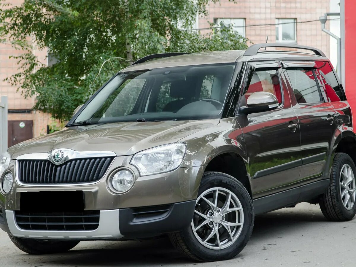 Шкода йети 2012 год. Skoda Yeti 2012. Шкода Йети 2012г. Skoda Yeti, 2012 год. Skoda Yeti 2012 автомат.