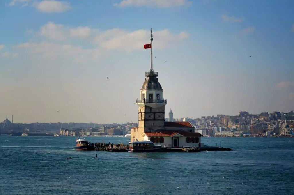 Босфор девичья башня. Босфор девичья башня. Босфоров пролив девичья башня. Маяк девичья башня турция. Девичья башня стамбул.
