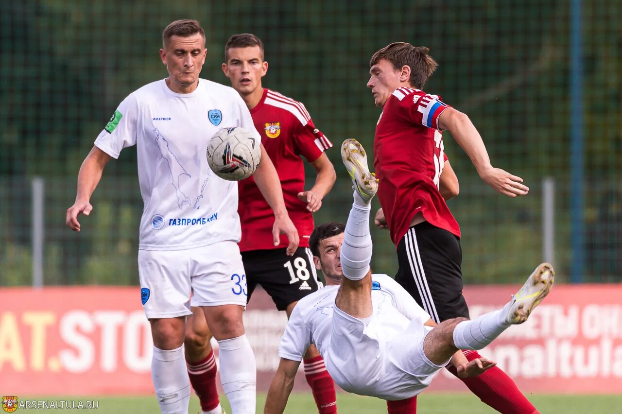 Арсенал-2 сахалин. Хк лада хк академия. Сахалин тула. Сахалин тула. Сахалин магазин.