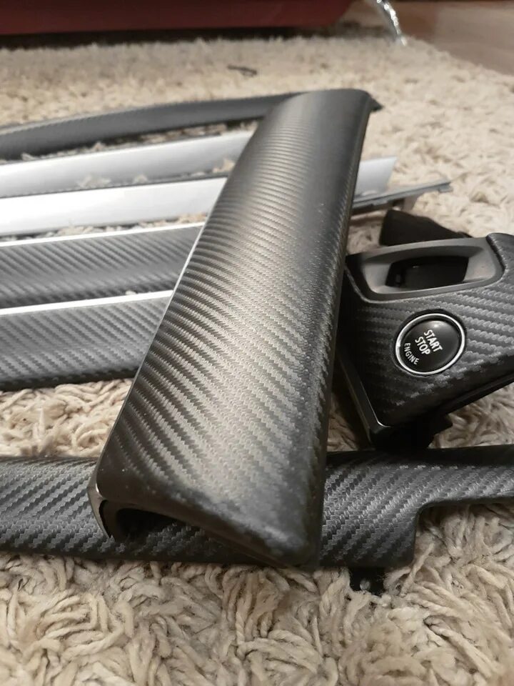 Е карбон. Накладки салона карбон бмв х5 е70. carbon leather bmw e70. бмв х5 е53 карбон салон. бмв е53 карбон.
