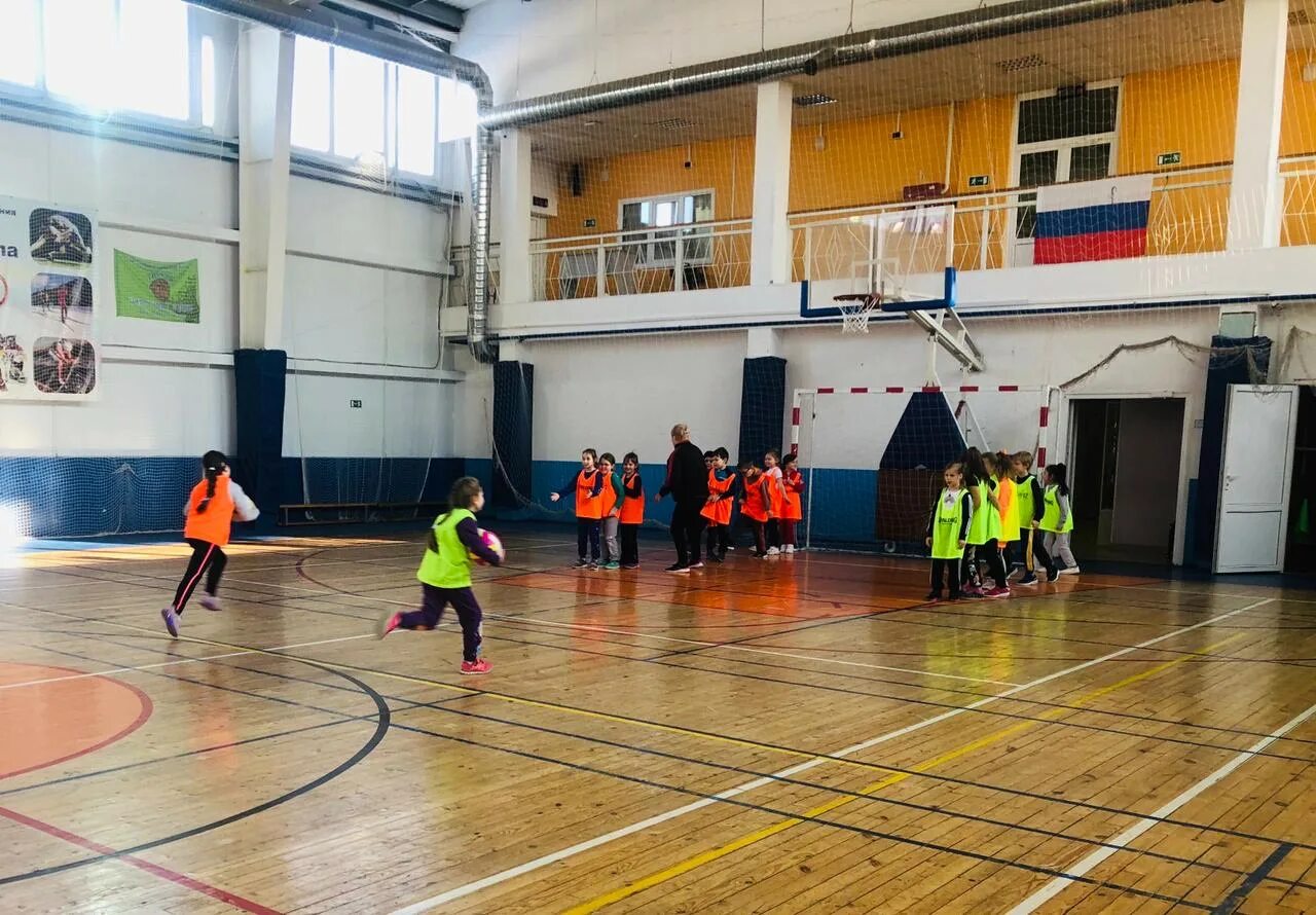 Гбоу школа 2057 марушкино. Гбоу школа 2057 марушкино. Школа 2057. Школа в марушкино. Грация в москве для ученицы 3 класса.