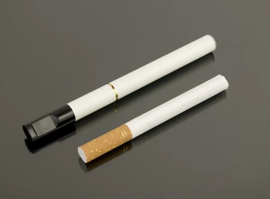 Эс сигареты. Е5 электронная сигарета. Одноразовые электронные сигареты. Электронные сигареты имитация сигареты. Под сигарета.