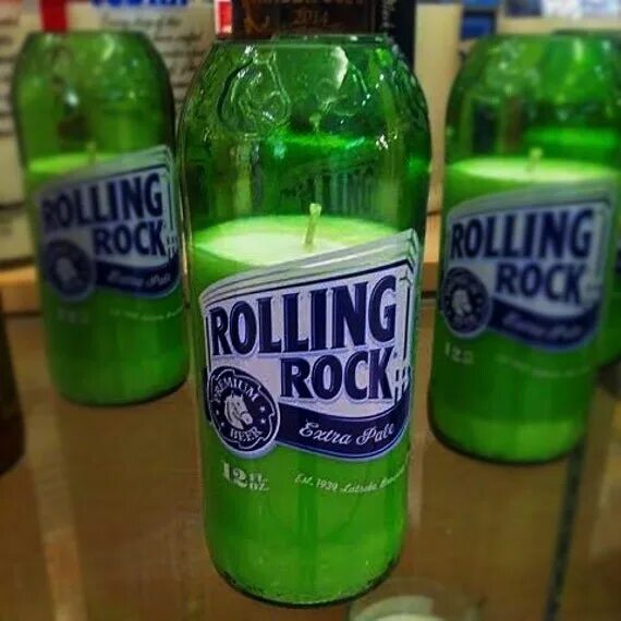 Roll rolling рок. Роллинг рок пиво. Rolling Rock Beer AVGN. Rolling Rock t-11. Грин бир Старая бутылка 0,5.