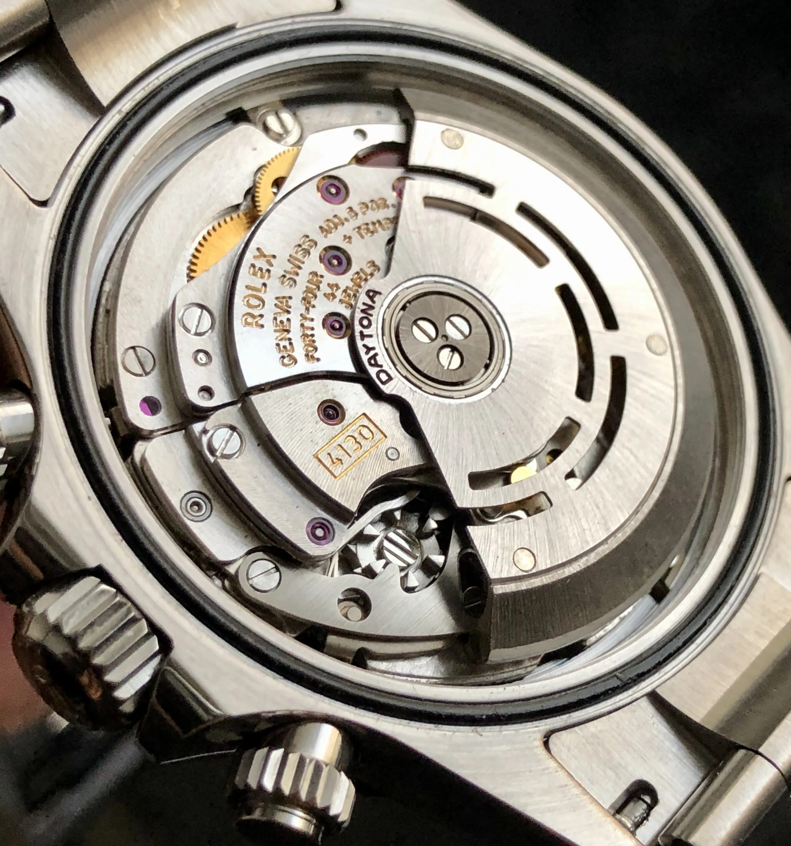 Calibers часы. Daytona 4130. Механизм 4130 Rolex Daytona. 4130 Movement. Rolex 4130.