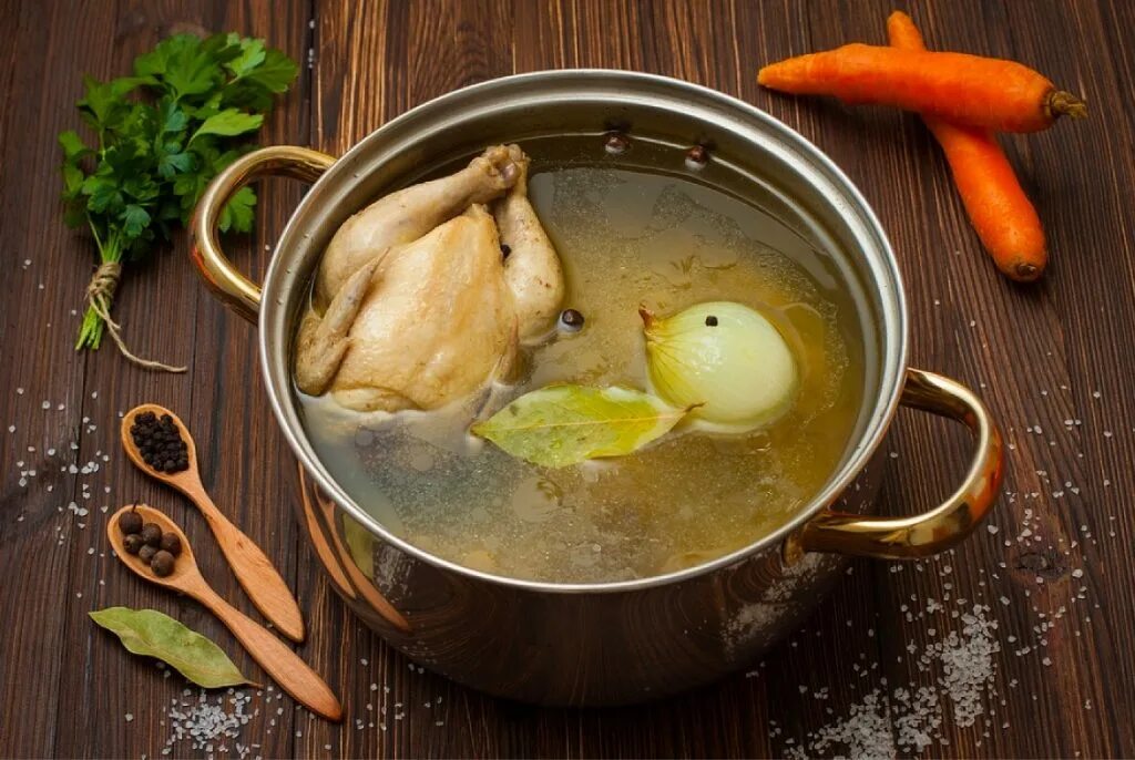 Приготовление курицы в кастрюле