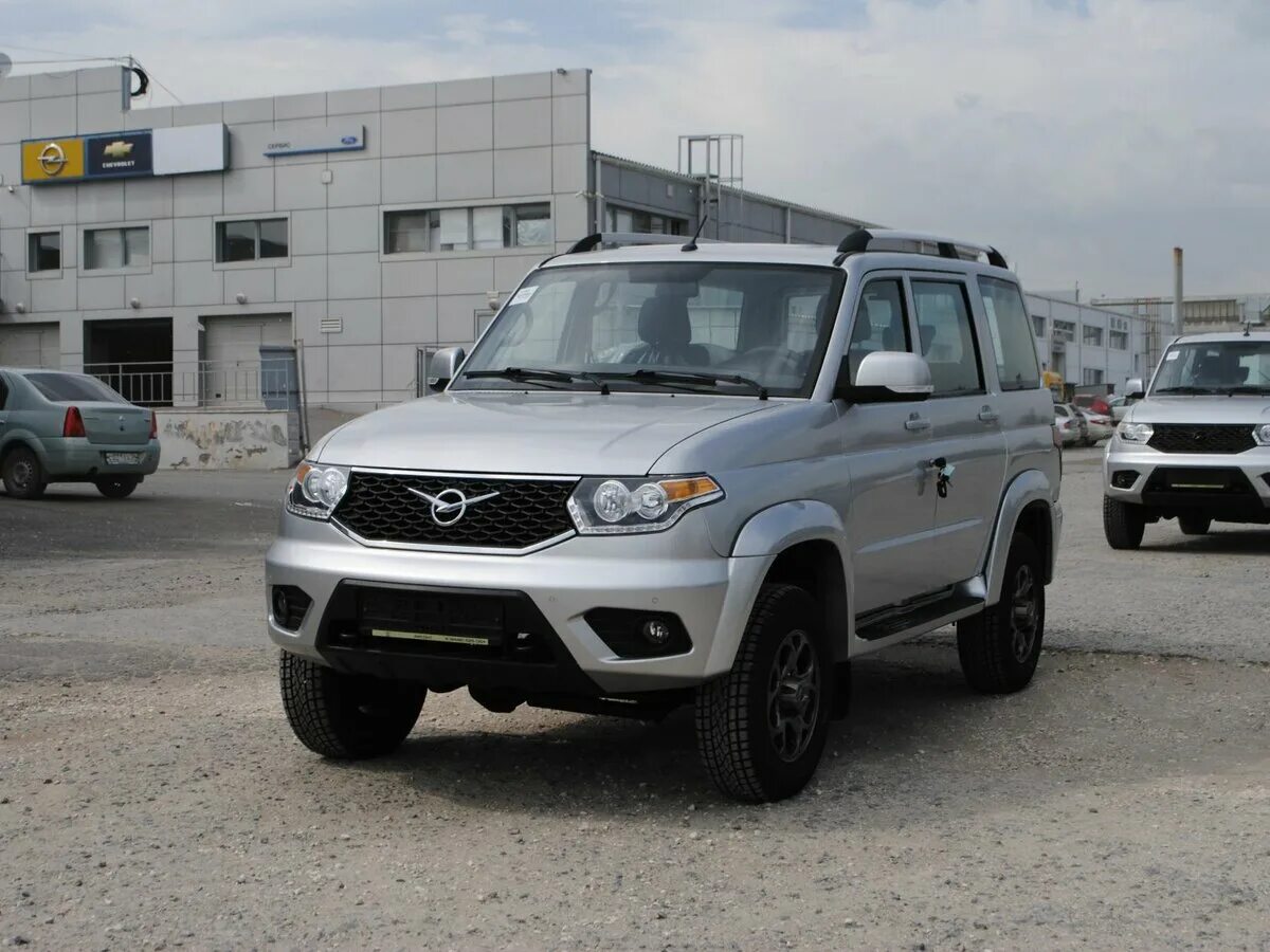 Уаз 3909. Новые русские автомобили. Уаз 22069. Новый уазик. Уаз комби 5 мест.