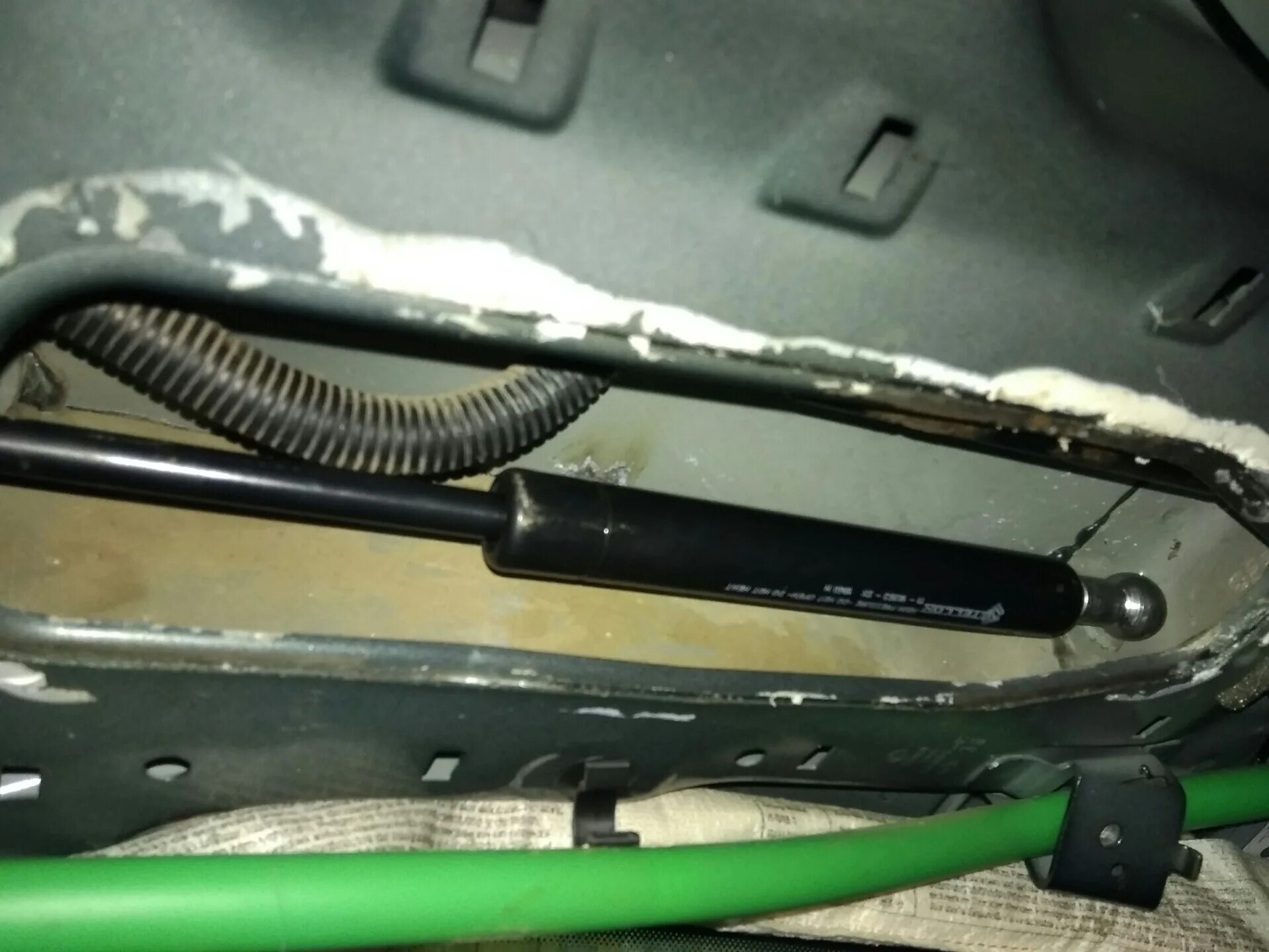 Передняя подвеска Volkswagen Touareg 2003-2006
