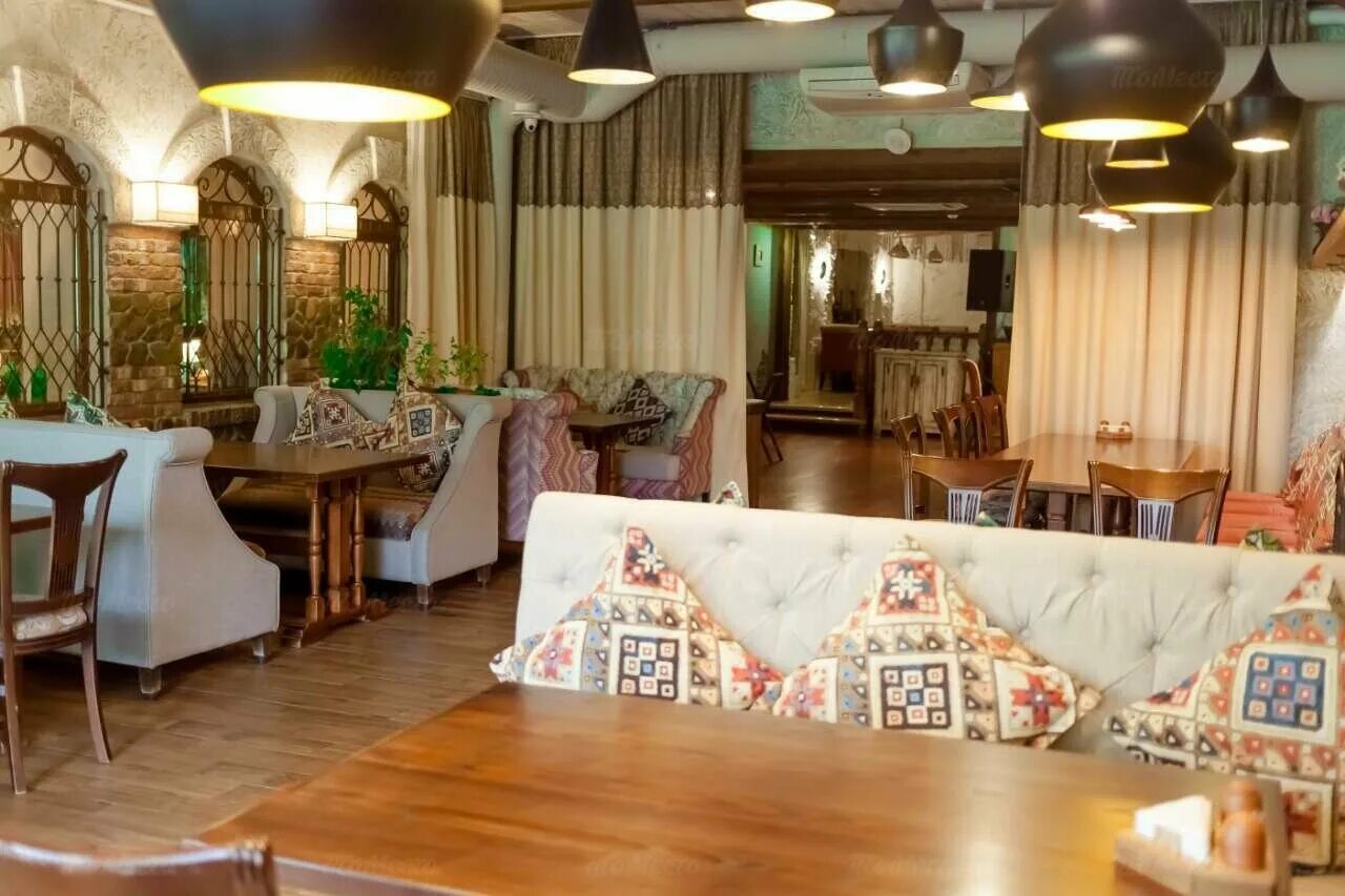 дон базилио ресторан пицца. влад гутарев дизайнер краснодар. ресторан мадьяр в сити центре. ресторан духанъ краснодар. хочу лори ресторан в краснодаре.