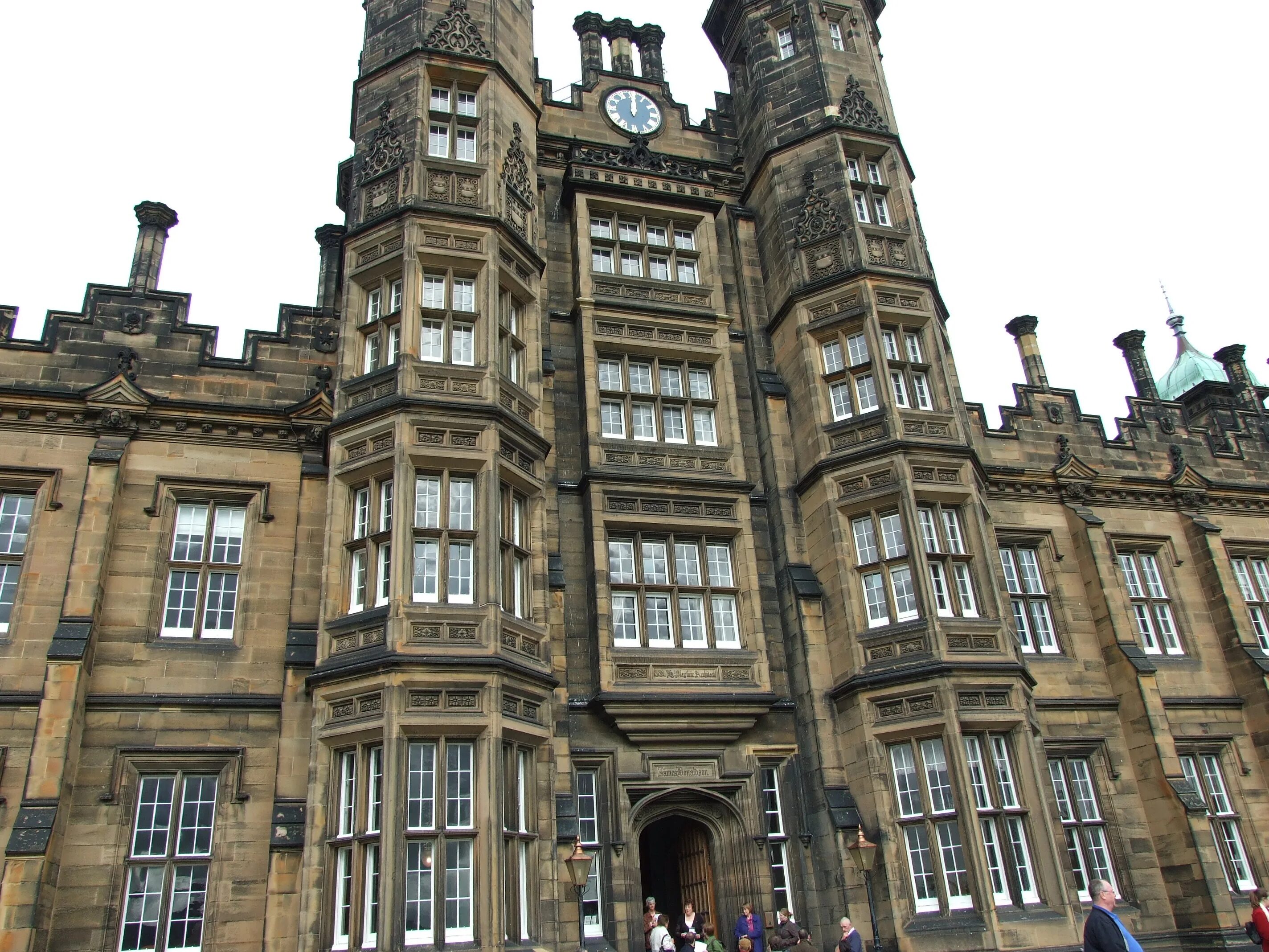 Architecture of edinburgh. Эдинбургский университет (university of edinburgh), великобритания. эдинбург колледж. олд колледж эдинбургского университета. королевская средняя школа эдинбург.
