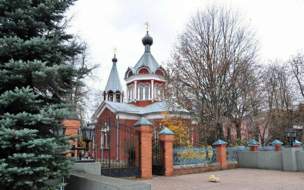 Сайт клина московской. Скорбященский храм Клин. Храм иконы Божией матери «всех скорбящих радость» (Курск). Церковь иконы Божией матери всех скорбящих радость Клин. Храм иконы Божией матери Москва Клинская.