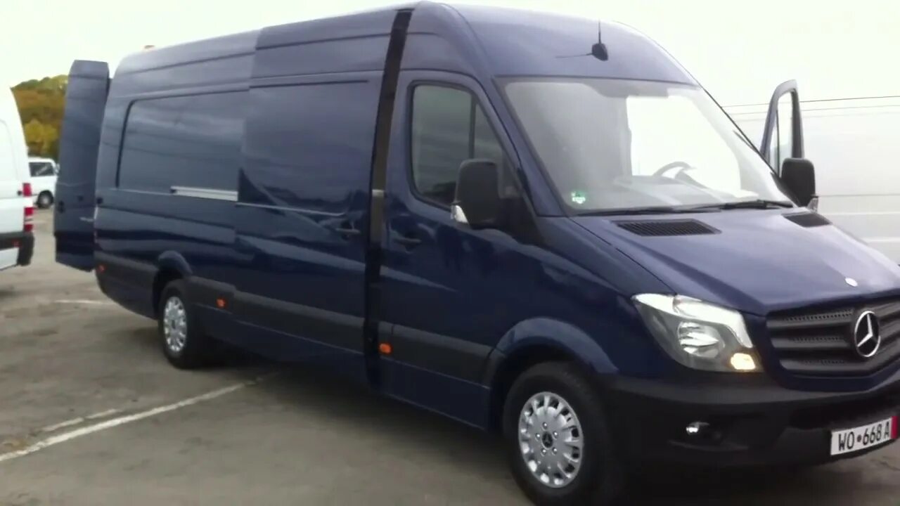 Спринтер калининград. Mercedes-Benz Sprinter 316. Mercedes Sprinter 316. Мерседес Спринтер 2015 года. Мерседес Бенц Спринтер 2016 316.