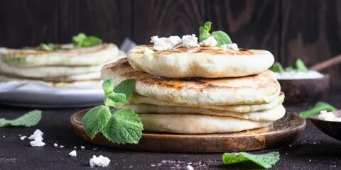 Монастырская кухня лепешки с зеленым луком