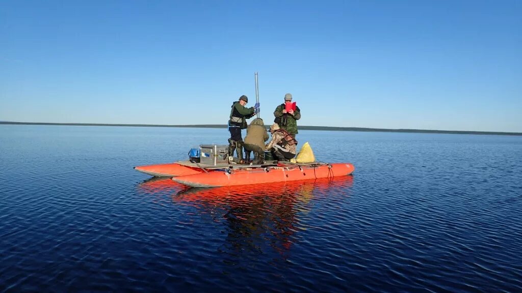 пробоотборник дночерпатель. изучение донных отложений. отбор проб донных отложений. приспособления для отбора проб донных отложений. прибор для отбора проб донных отложений.