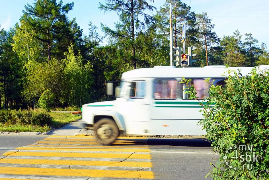 Пвссажирскиеп5ревозки иркутск. Иркутск киренск маршрутка. Автобусы северобайкальска. Маршрутка северобайкальск. Автобусы северобайкальска.