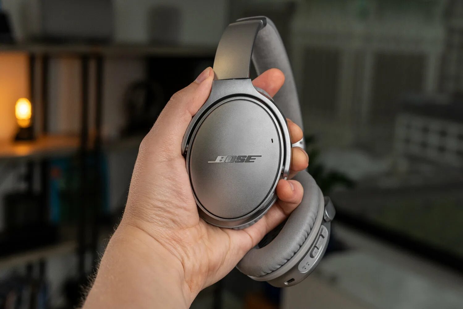 Bose QUIETCOMFORT 35 II. Bose QUIETCOMFORT 35 II Silver. QUIETCOMFORT 35. Bose QUIETCOMFORT 45 White Smoke.