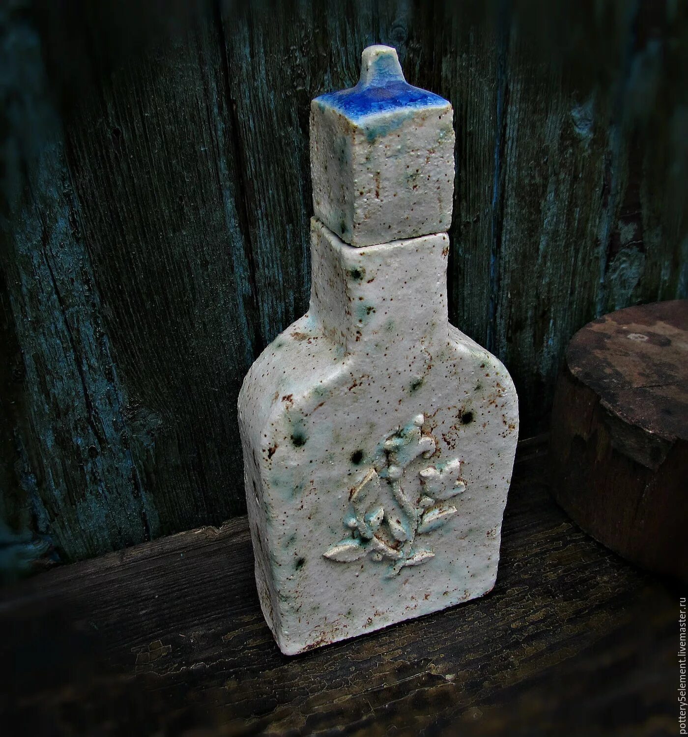 Глиняные античные флаконы. Бутылка керамика. Бутылка для нептуна. Бутылка керамическая декоративная. Керамическая бутылка.