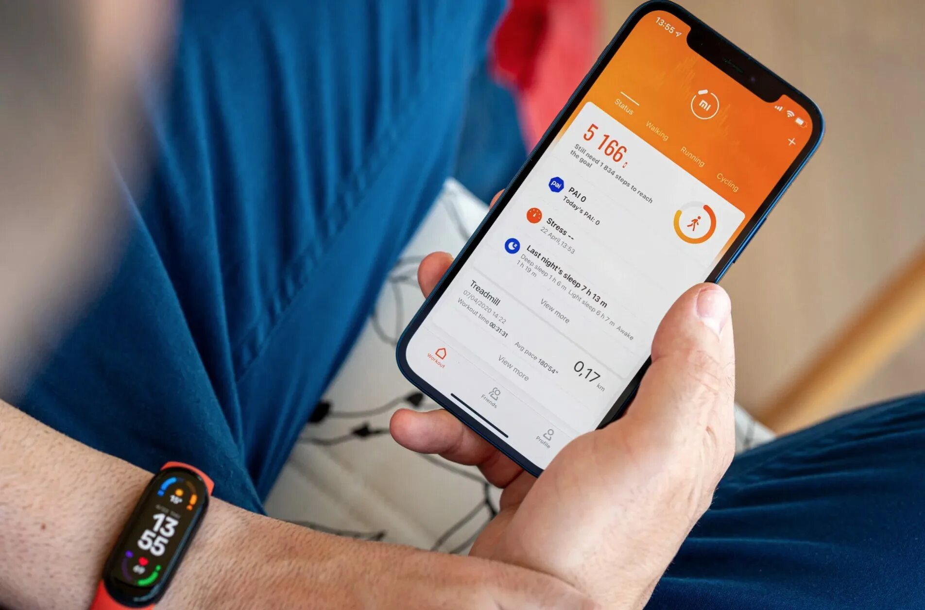 Циферблаты на xiaomi mi band 3. Установка приложений на фитнес браслет. Xiaomi band 6 какое приложение. Xiaomi mi band 6 сообщения. Браслет xiaomi mi band 6 черный.