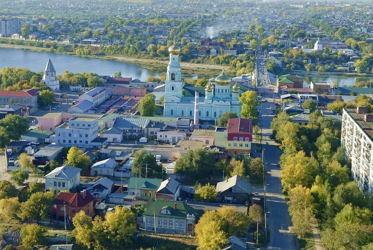 Меньше всего городов в. Сызрань центр города. Сызрань Самарская область. Сызрань вид сверху. Сызрань виды города.