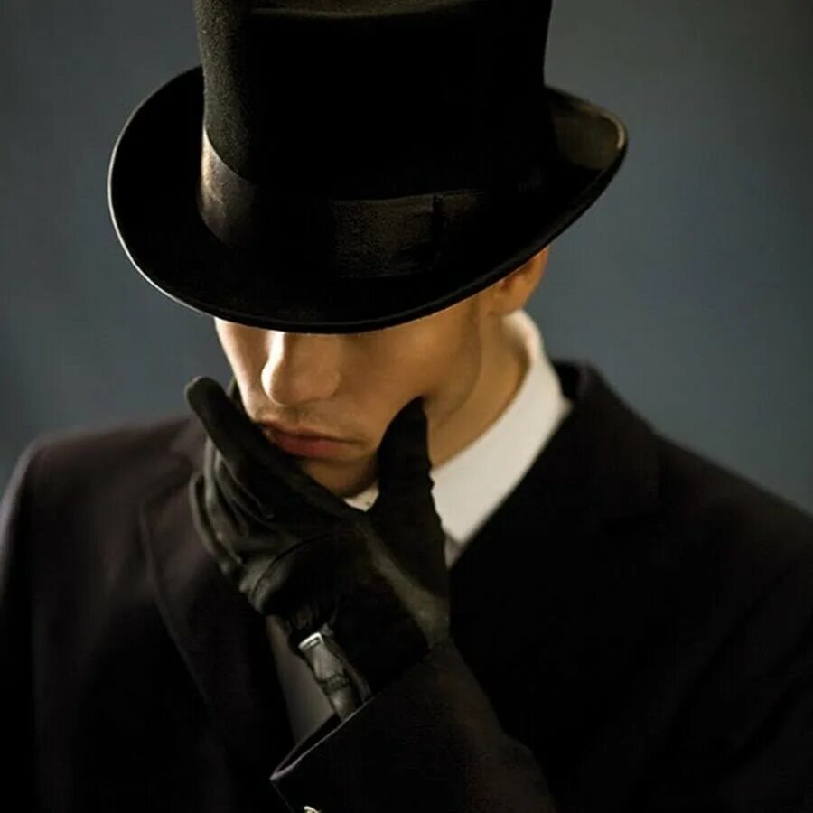 1 ночь с шляпой. Мужчина в шляпе. Шляпа джентльмена. Человек в черной шляпе. Парень в черной шляпе.