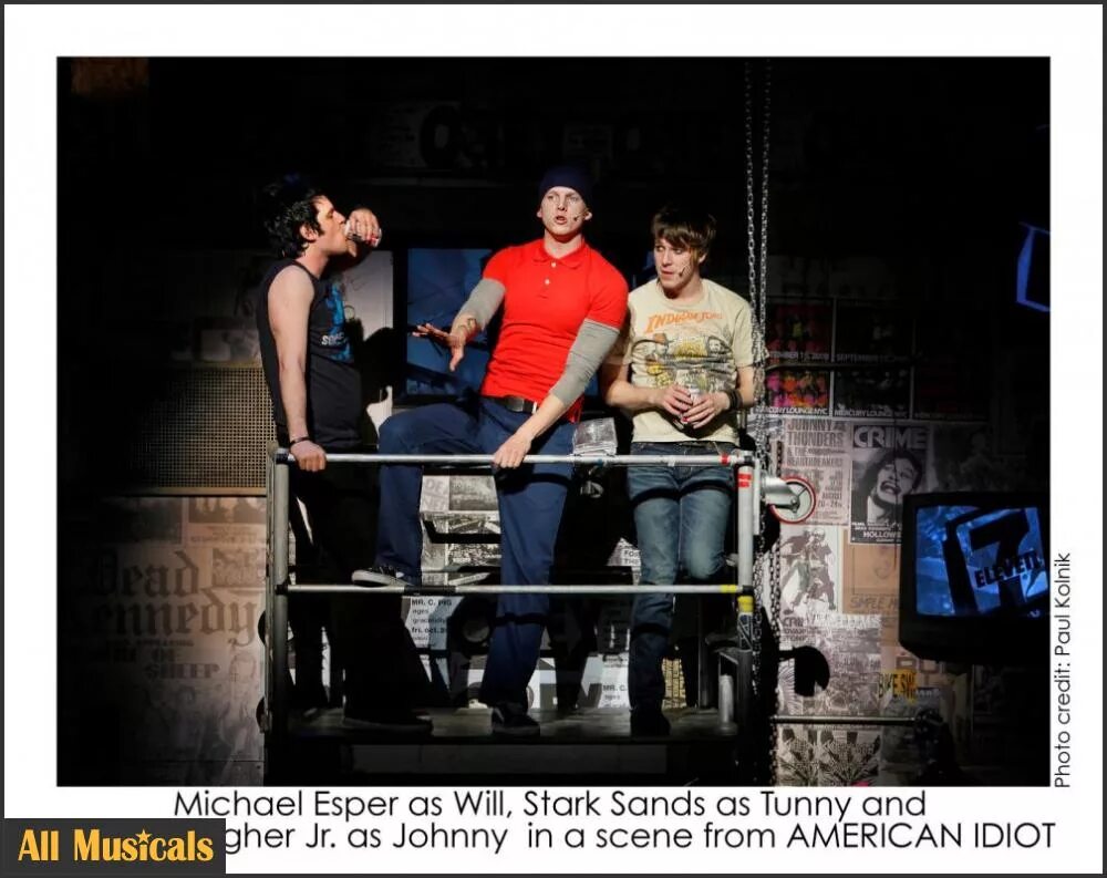 Группа green day 2004. Americans still take everyone for complete idiots. Green day american idiot альбом. Americans still take everyone for complete idiots. Грин дэй американ идиот.